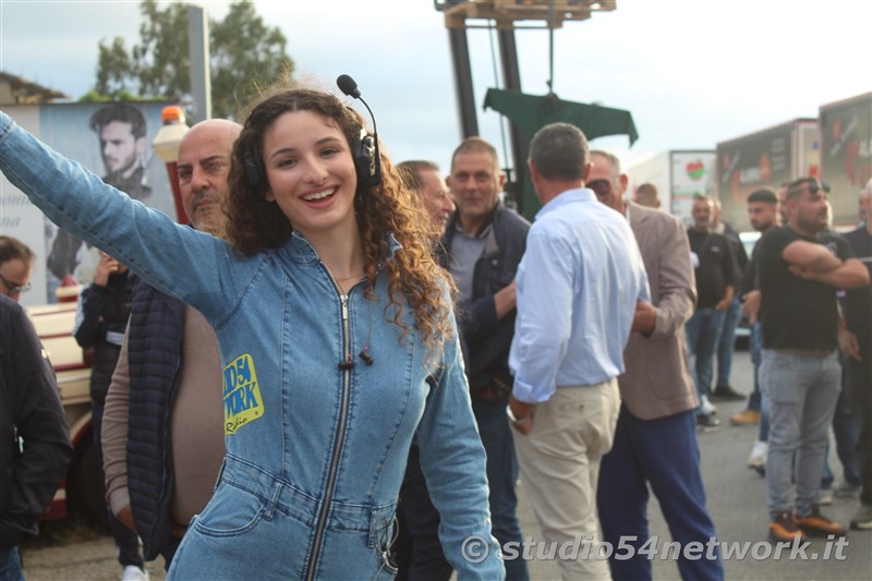 STATALE 106, la Calabria scende in strada: centinaia di lavoratori e cittadini uniti contro il carovita. La protesta della dignit� e del lavoro in diretta su Studio54network.